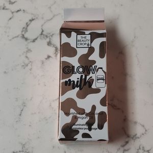 Glow Milk liquid highlighter